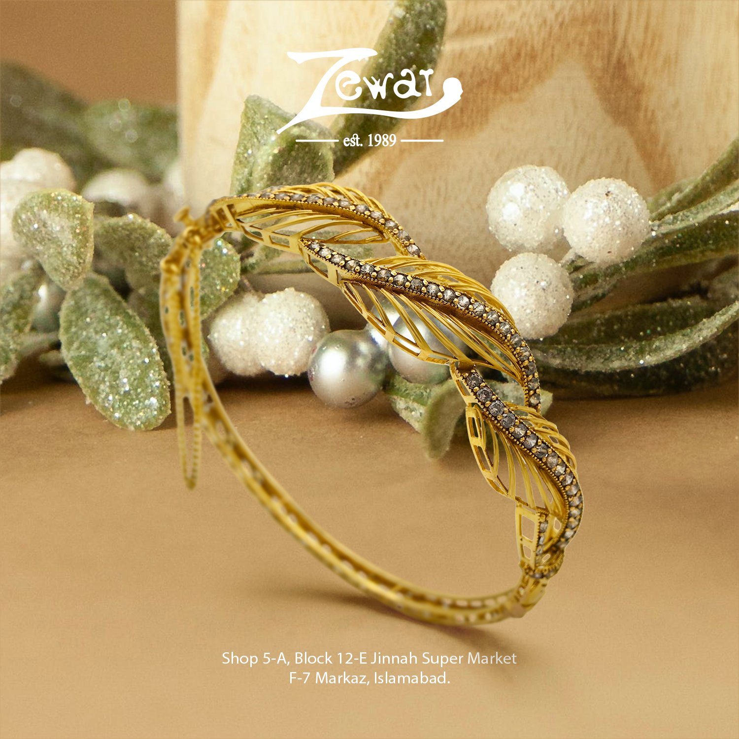 Gold Bracelet Design 058