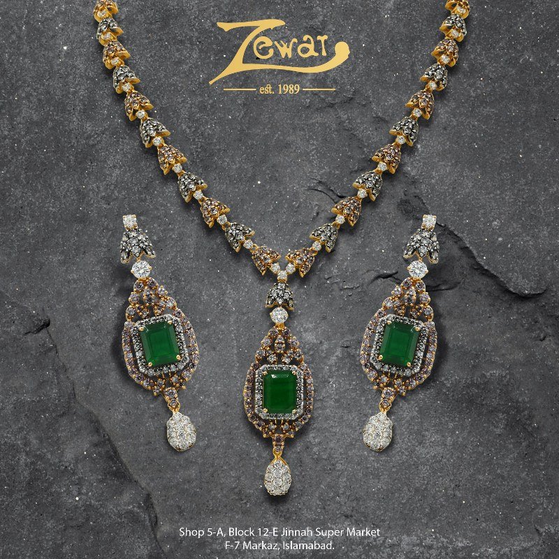 Gold Necklaces Design 057